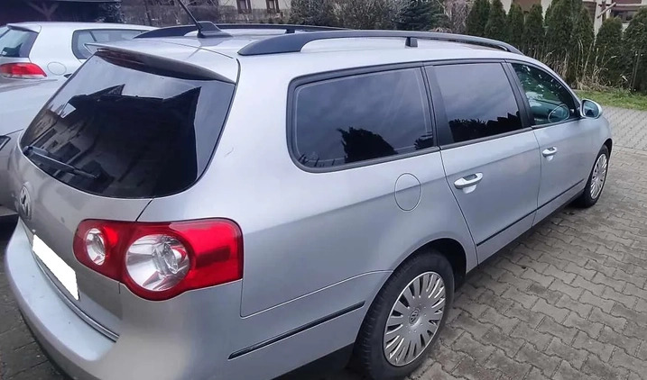 Volkswagen Passat cena 15999 przebieg: 297000, rok produkcji 2008 z Wschowa małe 79